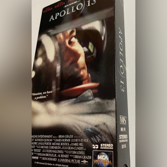 Apollo 13
VHS tape 1995
MCA Universal Home Video 82418
Tom Hanks
Kevin Bacon - Picture 4 of 8